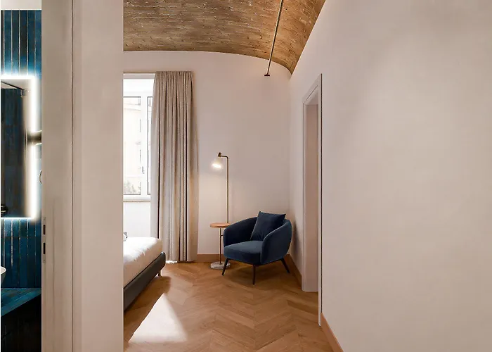 Urban Vatican 4*