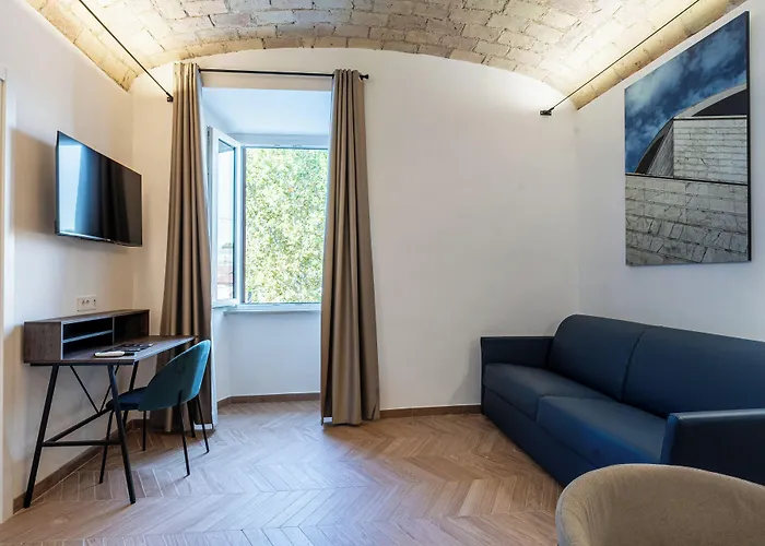 Urban Vatican 4*